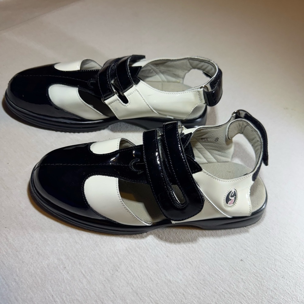Sandbaggers shoes
